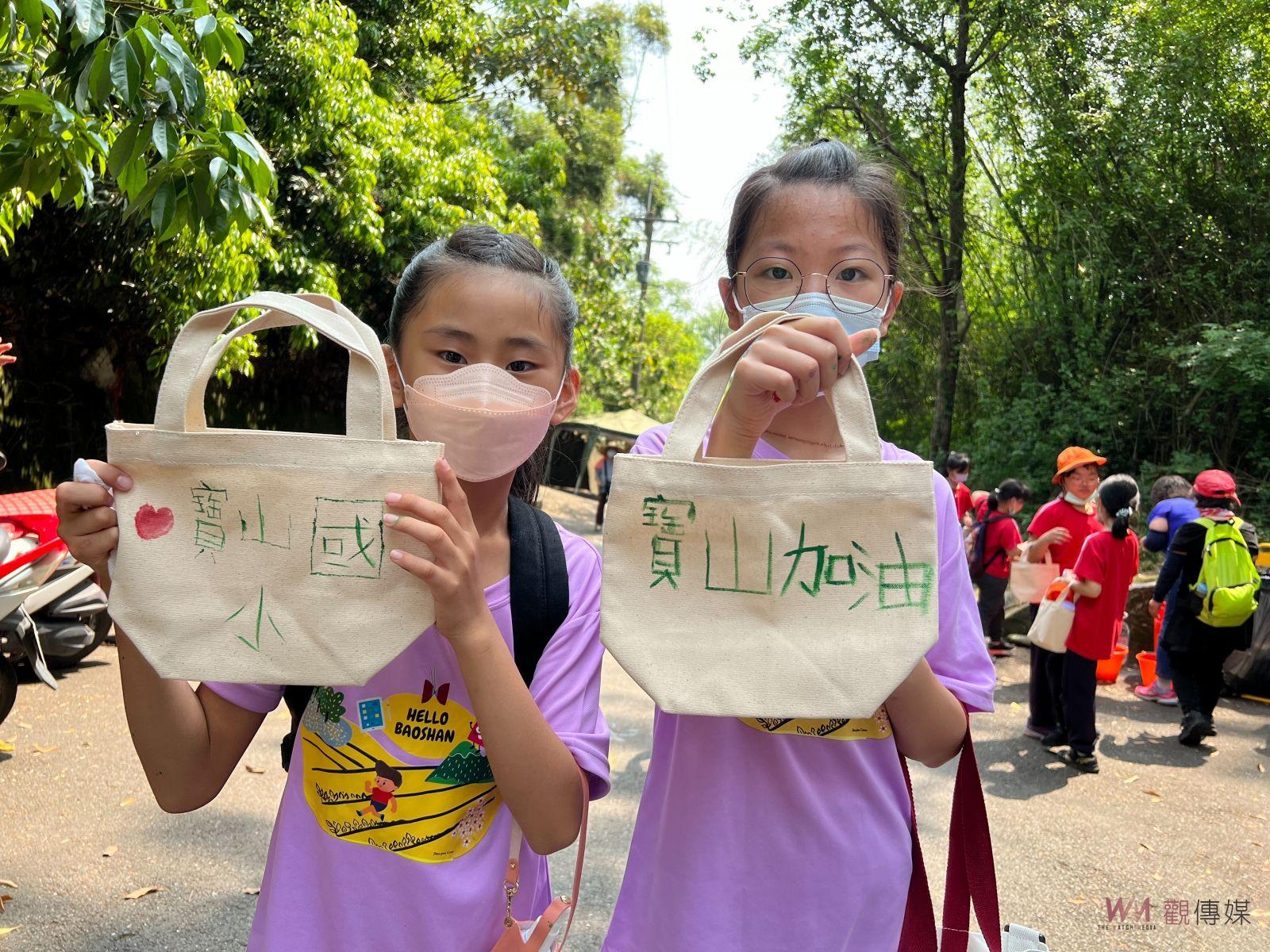 芬園山腰飄五月雪！挑水古道賞桐「趣」　國小學童一起挑起水噹噹 - https://www.watchmedia01.com