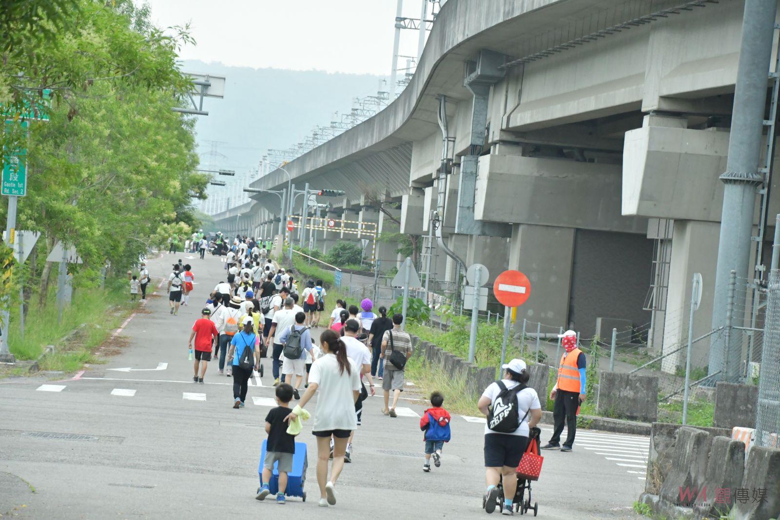 影／2022媽「趣」迷你馬拉松溫馨起跑　大手拉小手來田中跑出健康 - https://www.watchmedia01.com