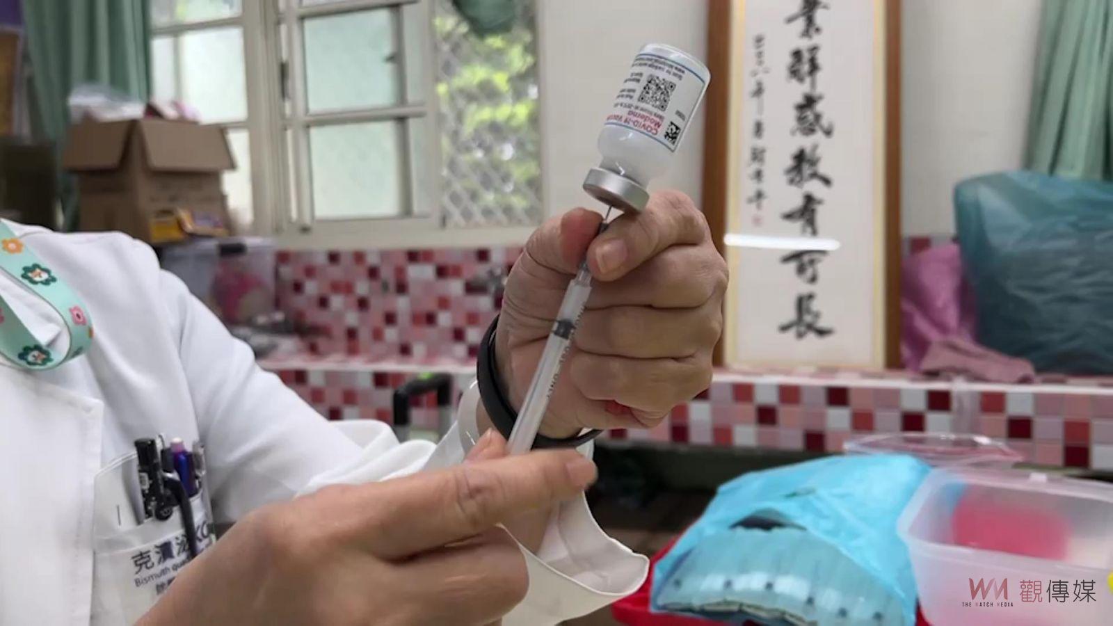 影／首例！小學童首例施打莫達納疫苗體溫36.9度、略高 - https://www.watchmedia01.com
