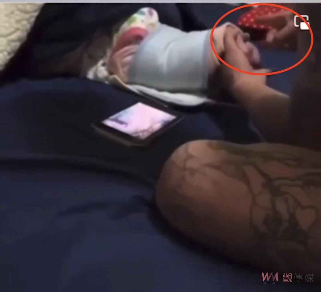 人神共憤！甫滿月男嬰被狂毆 肝指數過高疑遭餵毒 - https://www.watchmedia01.com