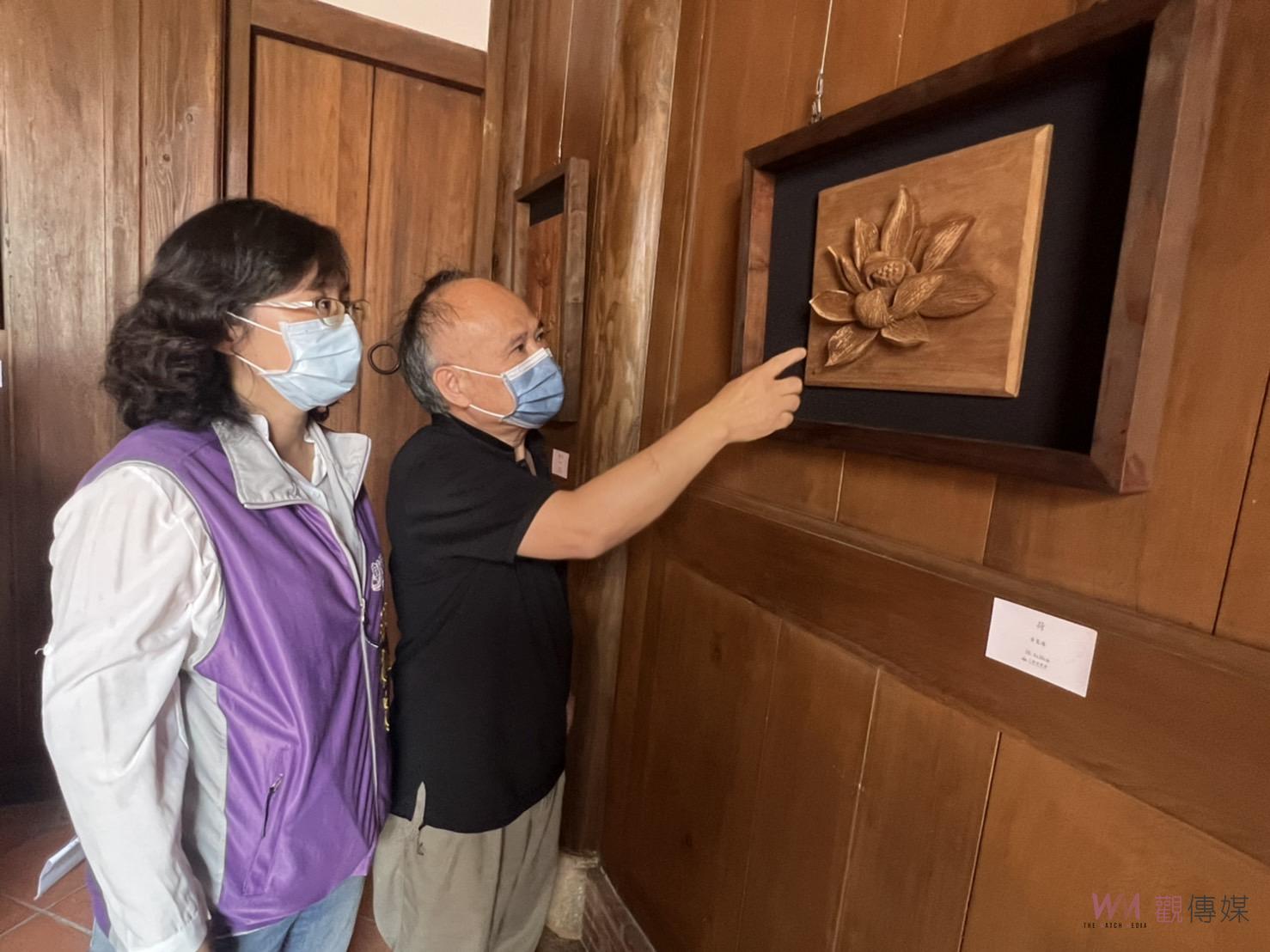 影／傳統工藝薪火相傳　黃紗榮師生木雕聯展　延續傳統工藝 - https://www.watchmedia01.com