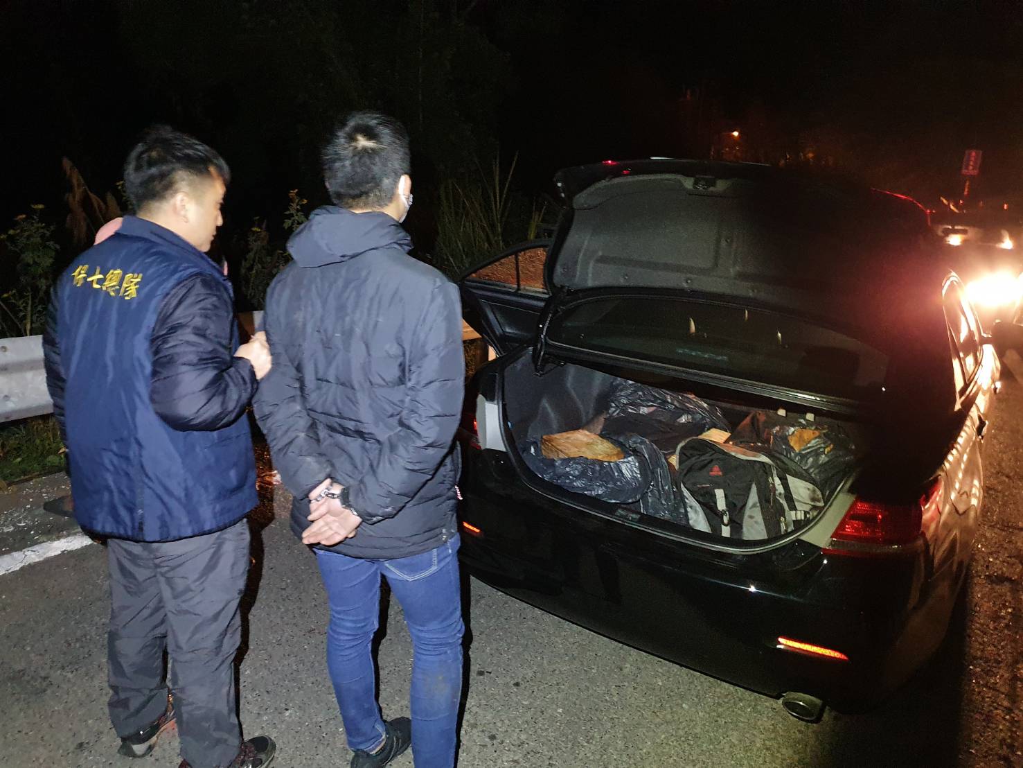 父子檔山鼠重起爐灶　保七總隊一舉成擒 - https://www.watchmedia01.com