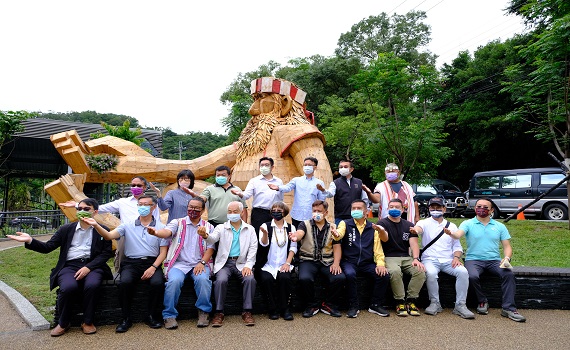 日管處信義鄉地利遊客資訊站正式啟用 來聽大巨人說故事 - https://www.watchmedia01.com