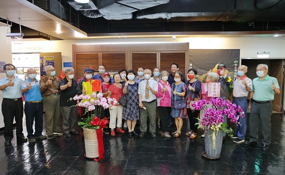 繽紛世界-蕭源昌七十又五攝影回顧展 南投28日起在九九展覽室展出 - https://www.watchmedia01.com