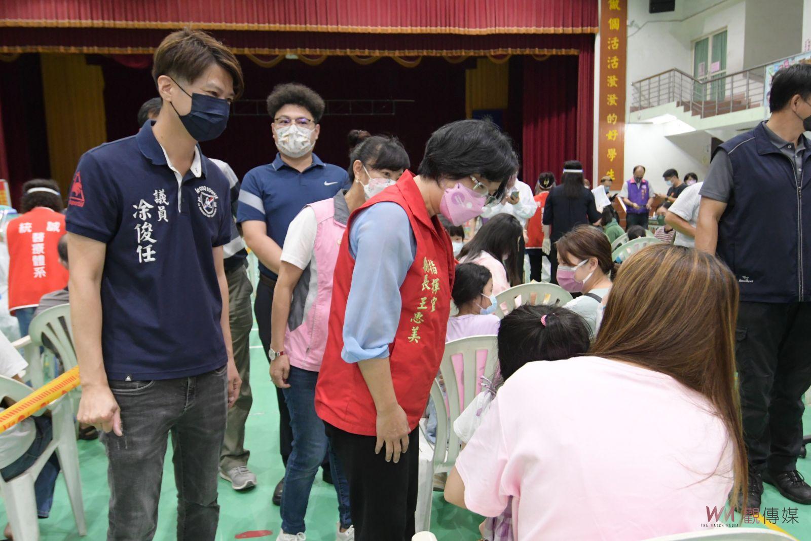 影／彰化縣再創單日確診數新高　王惠美宣布：開放未設籍滿5歲童預約BNT - https://www.watchmedia01.com