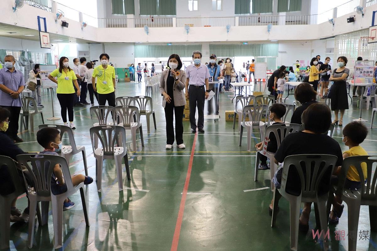 全力守護孩童健康　張麗善到校關心幼童疫苗施打 - https://www.watchmedia01.com