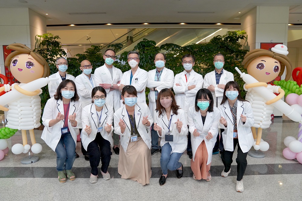 肺鱗癌非絕症 78歲嬤肺鱗癌四期積極治療恢復正常生活 - https://www.watchmedia01.com