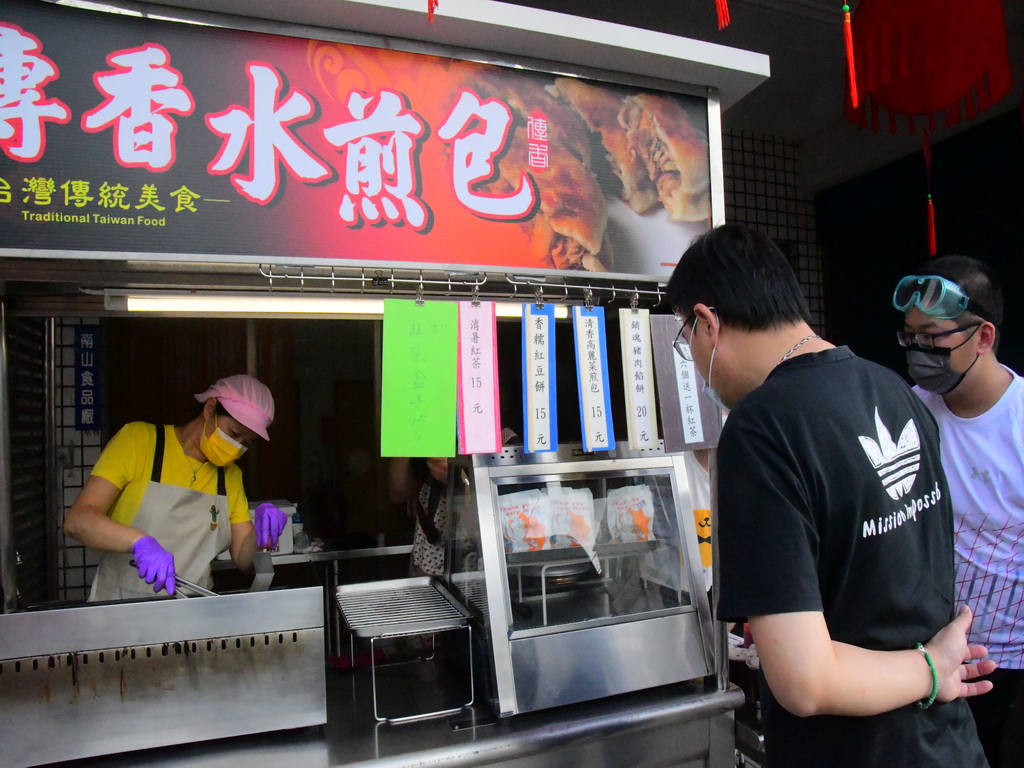 純味水煎包享受好滋味 食品大廠總監開店鮮美傳香 - https://www.watchmedia01.com