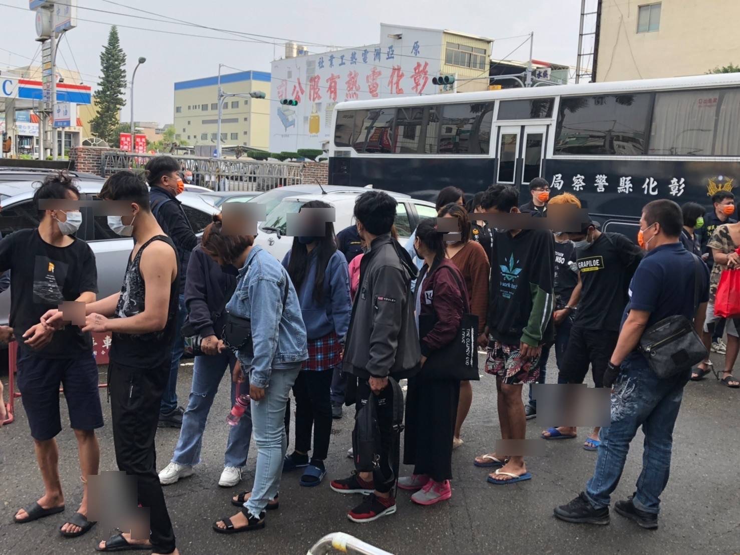 影／印尼籍女網紅鼓吹移工逃逸　移民署瓦解非法仲介集團 - https://www.watchmedia01.com