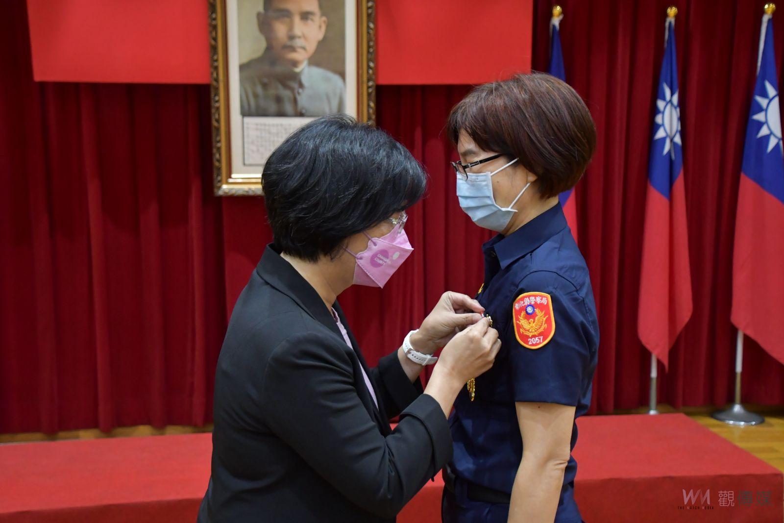 慶祝111年警察節　縣長王惠美頒獎表揚波麗士大人的辛勞 - https://www.watchmedia01.com