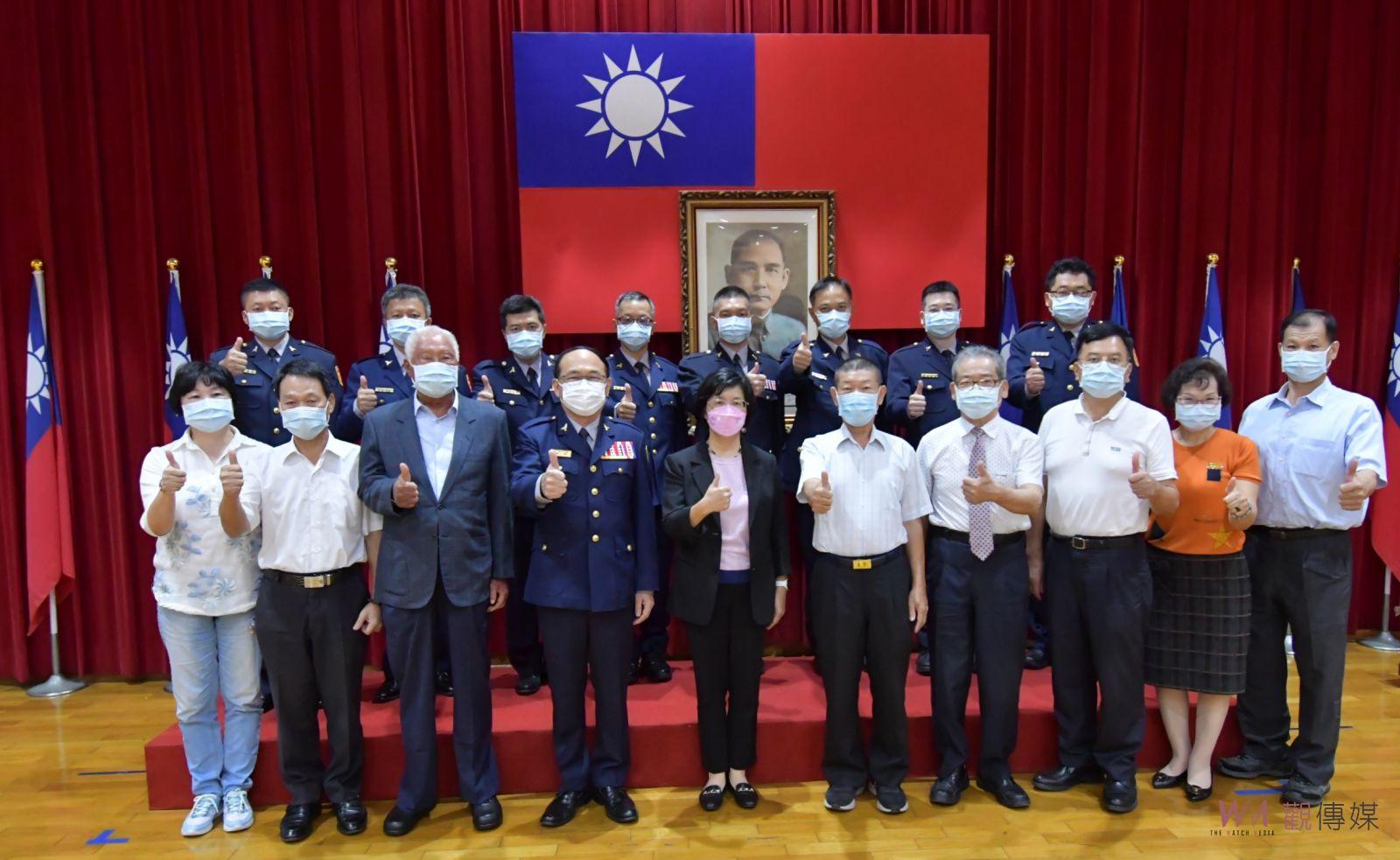 慶祝111年警察節　縣長王惠美頒獎表揚波麗士大人的辛勞 - https://www.watchmedia01.com
