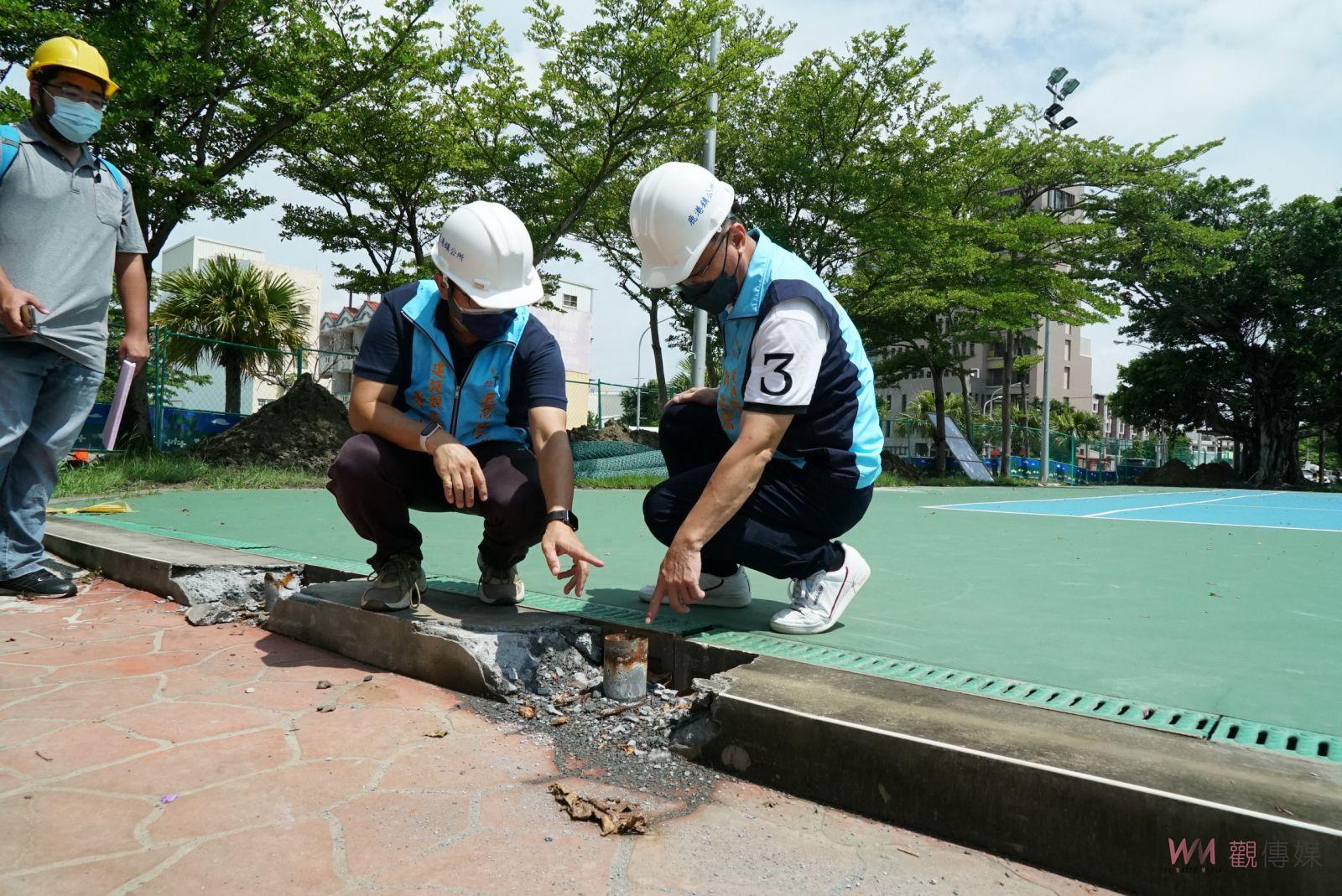 影／鹿港鎮長許志宏緊盯籃球場及網球場(館)改善工程 - https://www.watchmedia01.com