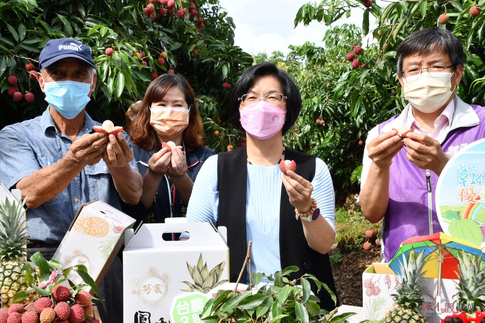 影／嬌貴上市　玫瑰紅荔枝暱稱為「拉鍊荔枝」　秒殺搶訂一空 - https://www.watchmedia01.com