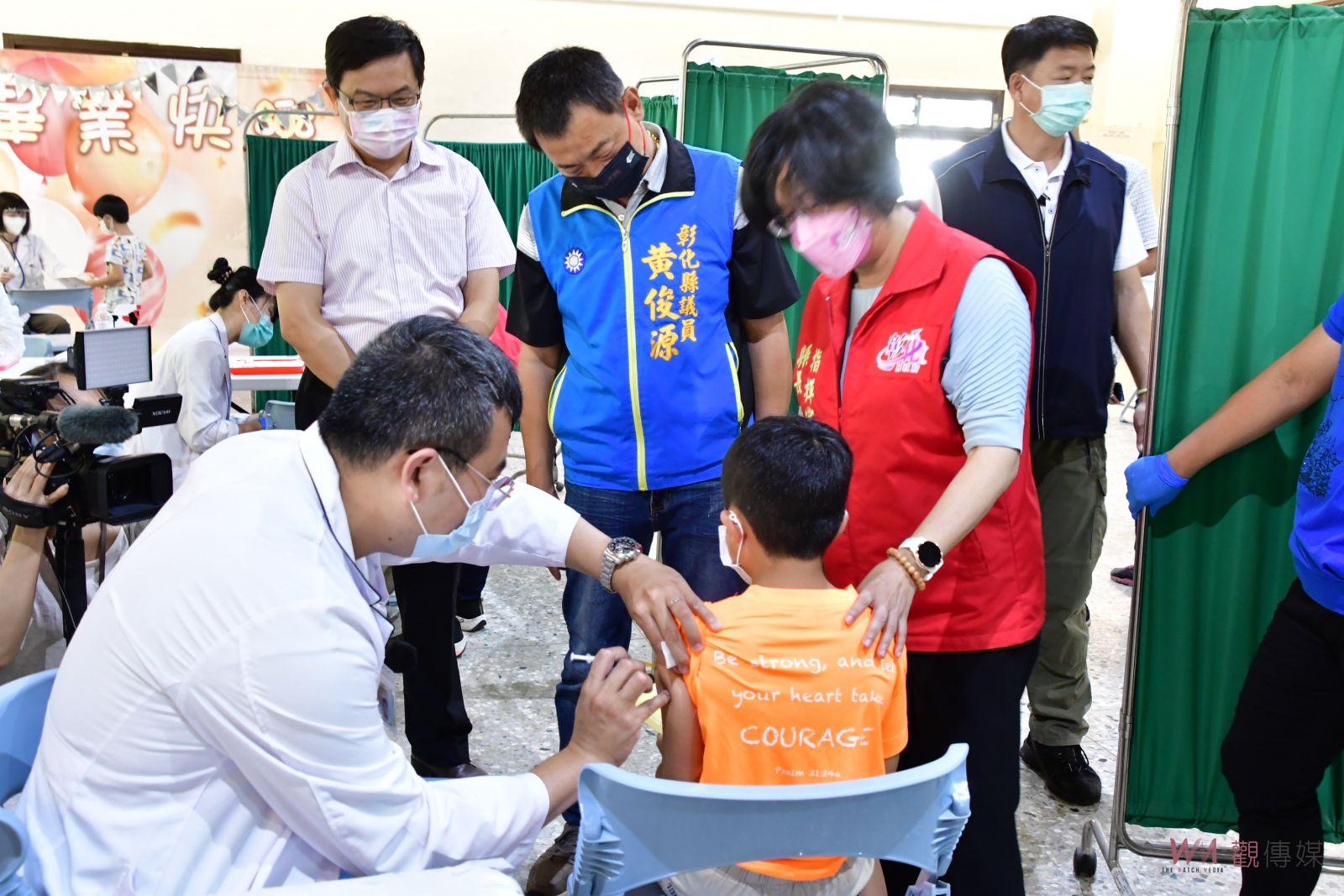 影／開打了！守護孩童健康 彰化縣5-11歲兒童第二劑校園集中接種 - https://www.watchmedia01.com