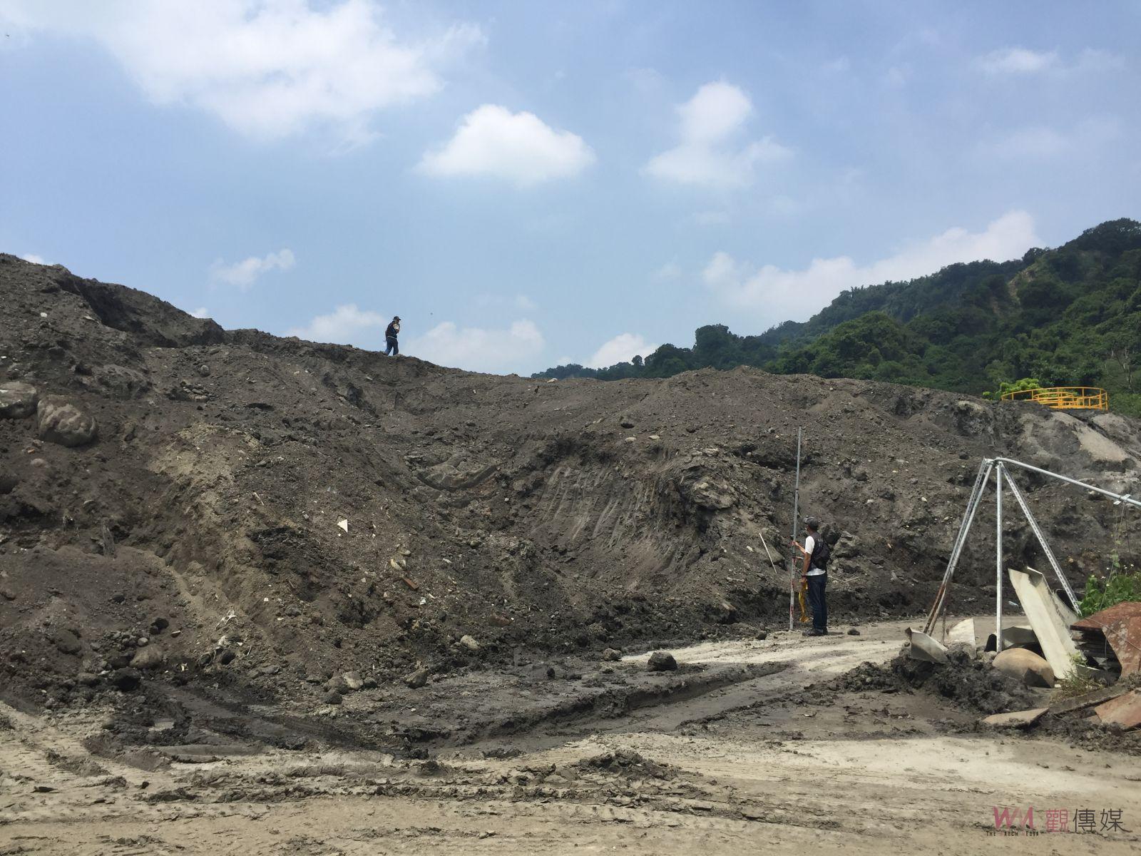 影／史上最大汙泥棄置案　彰化縣檢警環祭出扣押迫廠商復原環境 - https://www.watchmedia01.com
