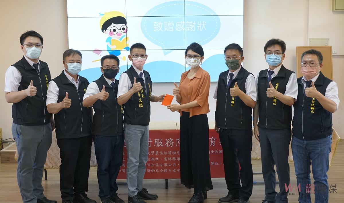 影／台大農村服務隊夏令營開訓　疫情後北辰小朋友快樂投入 - https://www.watchmedia01.com