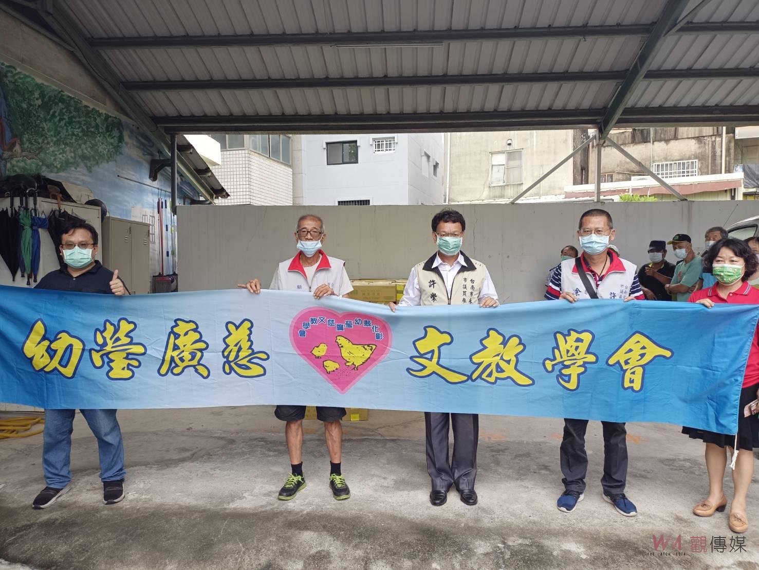 願眾生有飯吃　幼瑩學會送愛心到社區 - https://www.watchmedia01.com