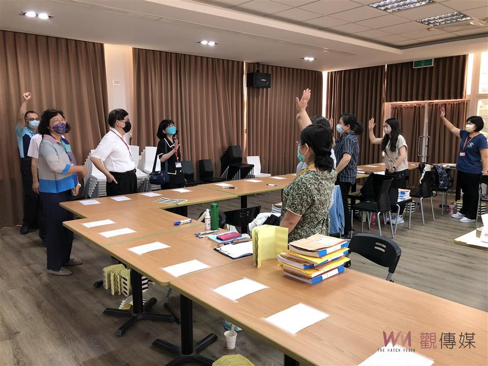 考選部設彰化考區　彰化縣政府秘書長陳逸玲巡視111年高普考試場 - https://www.watchmedia01.com