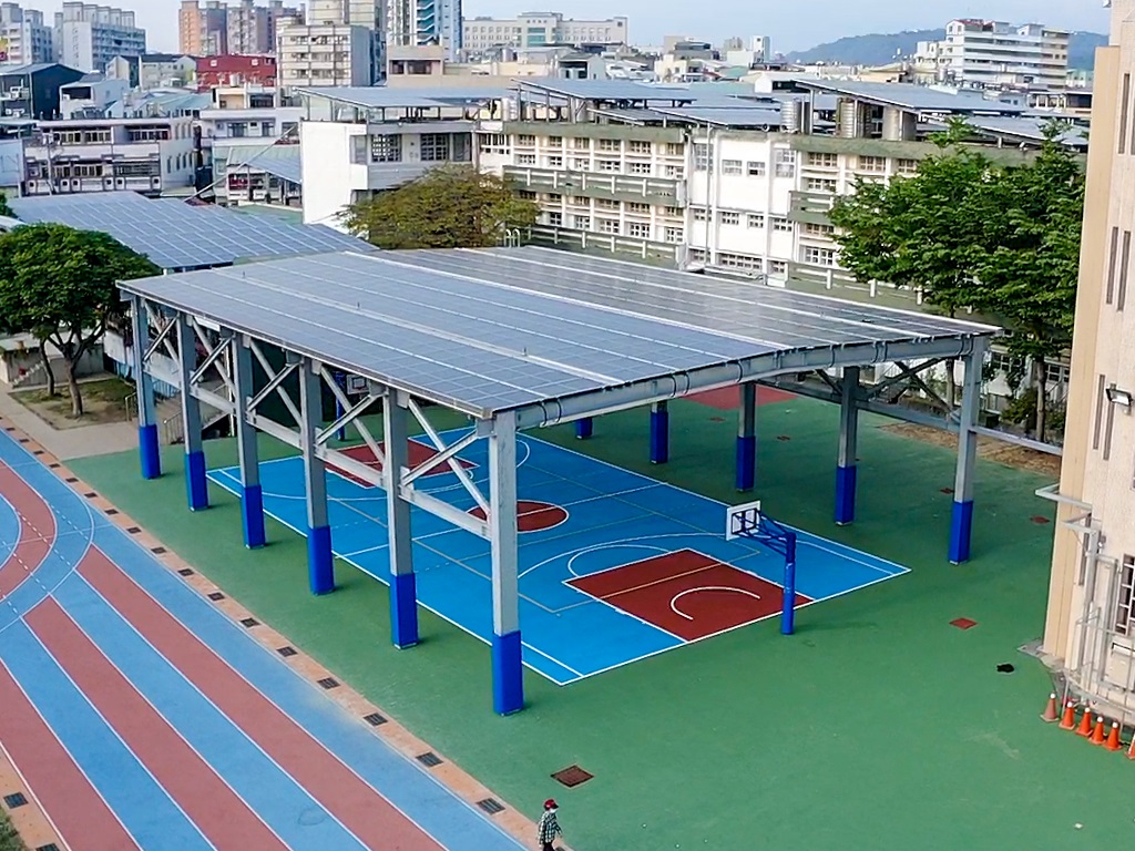 中市校園種電全國第二 相當333座台中中央公園減碳量 - https://www.watchmedia01.com