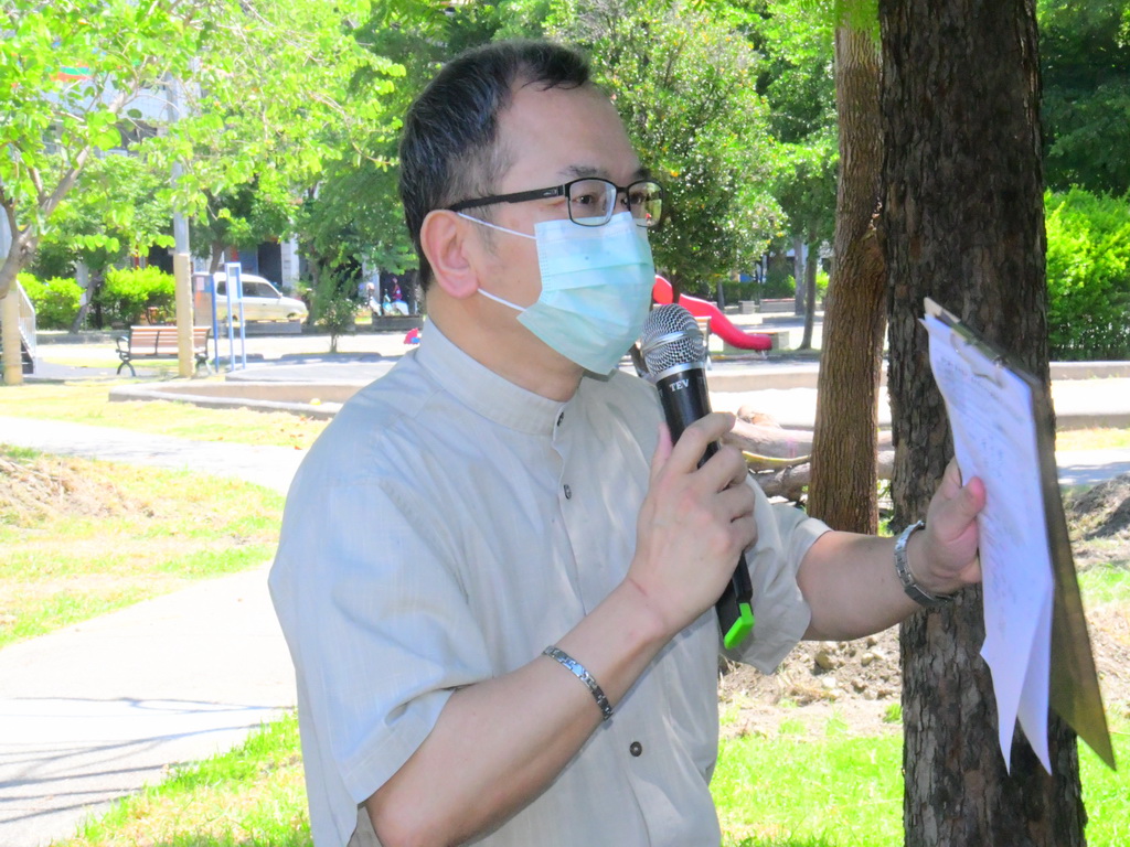 有為機械董座捐贈12棵大樟樹 三義社區公園綠美化增添生力軍 - https://www.watchmedia01.com
