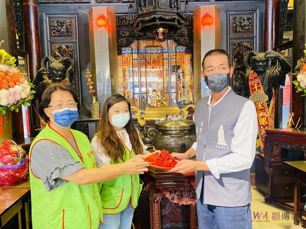 北港朝天宮媽祖降愛　拋磚引玉為植物人祈福 - https://www.watchmedia01.com