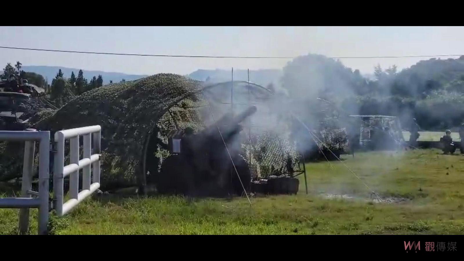 影/砲聲隆隆!很震撼!陸軍砲兵部隊M105榴彈砲射擊訓練 軍事迷震撼 - https://www.watchmedia01.com
