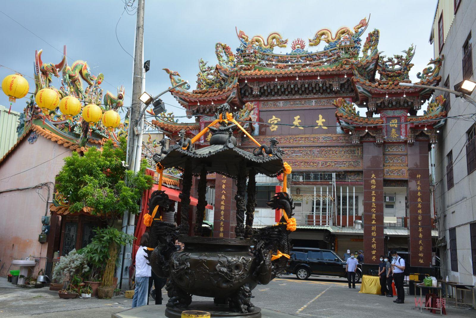 大天宮啟用九龍鑾轎　蔡英文總統親扶聖駕登輦安奉 - https://www.watchmedia01.com