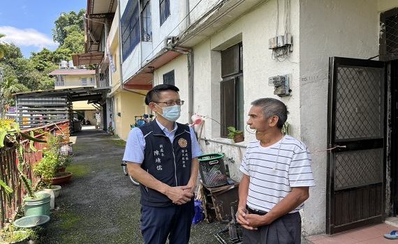 南投縣榮服處偕同海技退伍協會 關懷濟助弱勢榮民 - https://www.watchmedia01.com