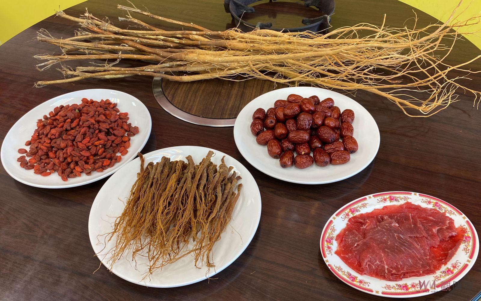 為染疫康復者「補」身子 台南「食紳枸尾雞」贈鴕鳥肉 - https://www.watchmedia01.com