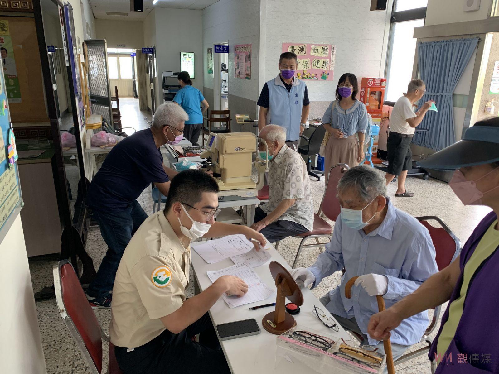 影／讓長輩的視力更清晰，視野更滿足 　中彰榮家辦理驗光配鏡服務 - https://www.watchmedia01.com