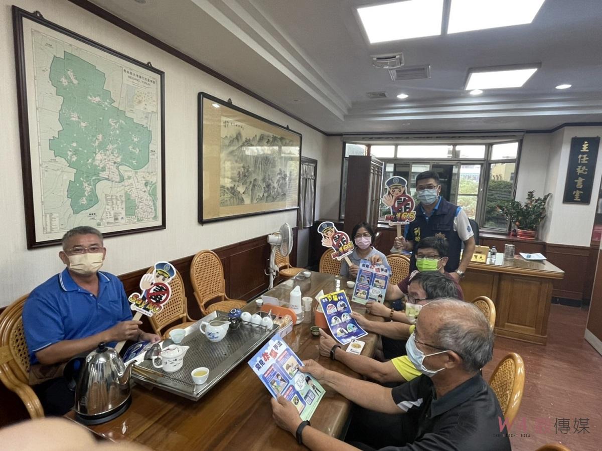 防年輕人赴柬埔寨斷訊　北港偵查隊長舉牌防詐宣導 - https://www.watchmedia01.com