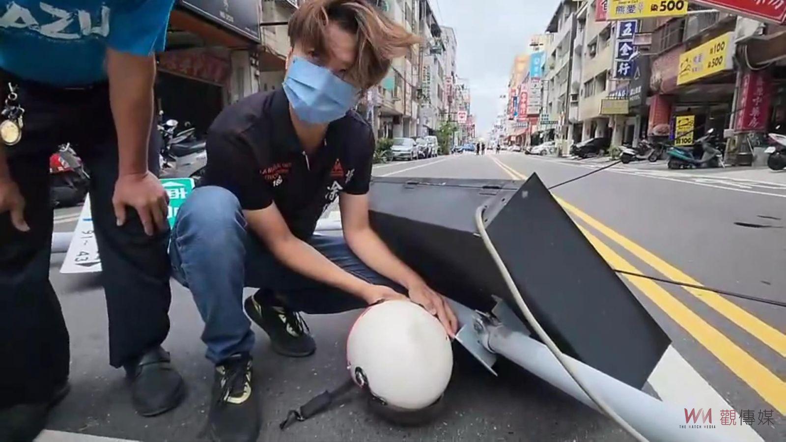 影／軒嵐諾掀強風　員林市一號誌燈應聲倒地砸中機車女騎士送醫急救 - https://www.watchmedia01.com