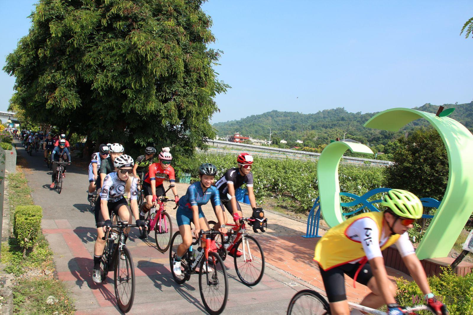 影／騎「旅」趣！沿著鐵「騎」路追逐小火車　參山騎旅500人暢遊田野 - https://www.watchmedia01.com