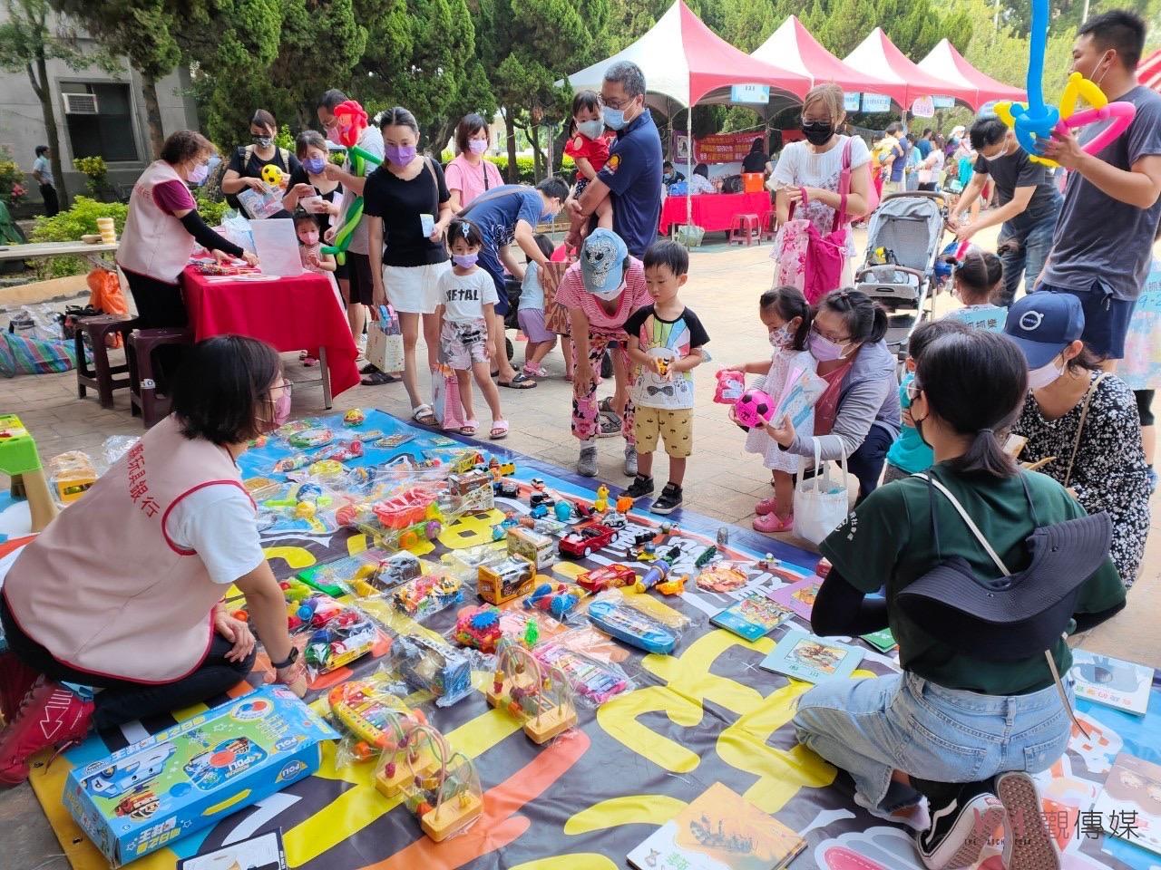影／歡樂嗨翻天　幸福「羊」溢！彰化縣囝仔運動會在溪湖糖廠熱鬧開跑 - https://www.watchmedia01.com