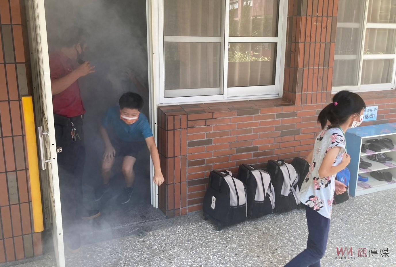 小小消防員體驗闖關　親身體驗防火防災救護 - https://www.watchmedia01.com
