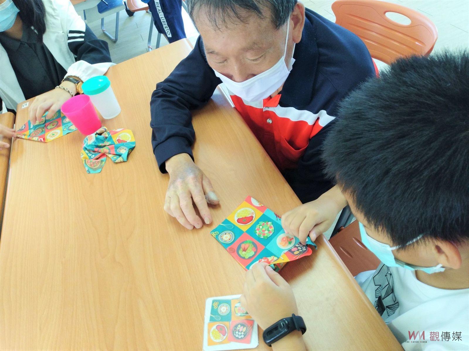 影／彰化家扶寄養家庭完成在職訓練　招募新血盼讓愛住進來 - https://www.watchmedia01.com