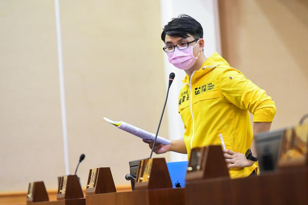 彰化縣議員吳韋達學霸問政 樹立監督縣府新風格 - https://www.watchmedia01.com