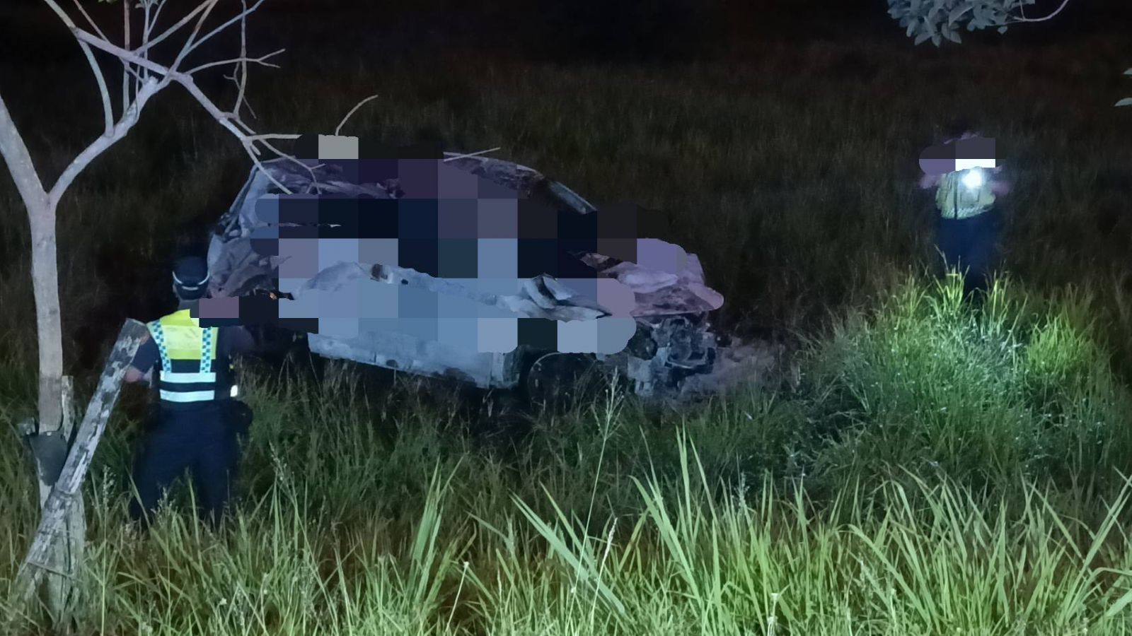 國道1號王田交流道南下匝道邊坡火燒車 後座發現焦屍! - https://www.watchmedia01.com