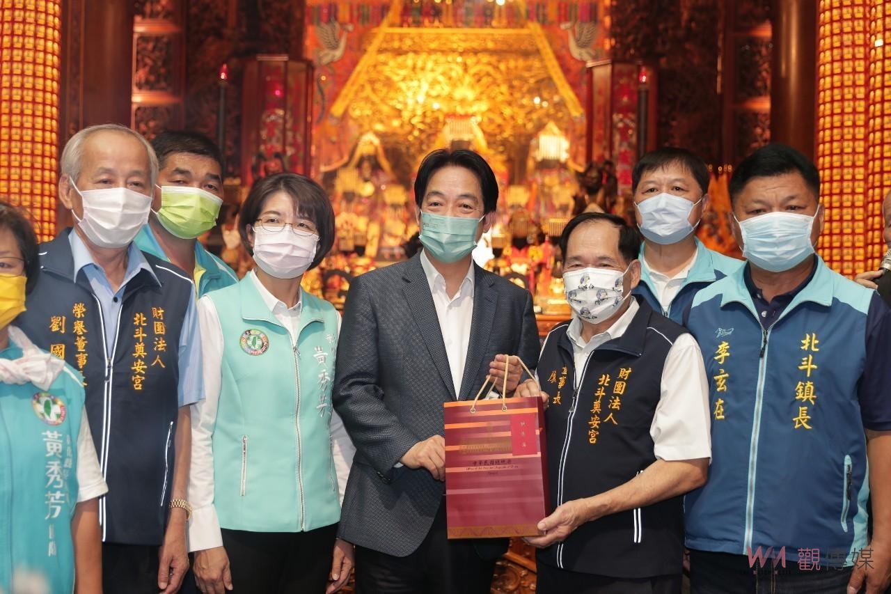 影／賴清德贈「澤被遐方」匾額給北斗奠安宮　未向柯文哲道歉 - https://www.watchmedia01.com