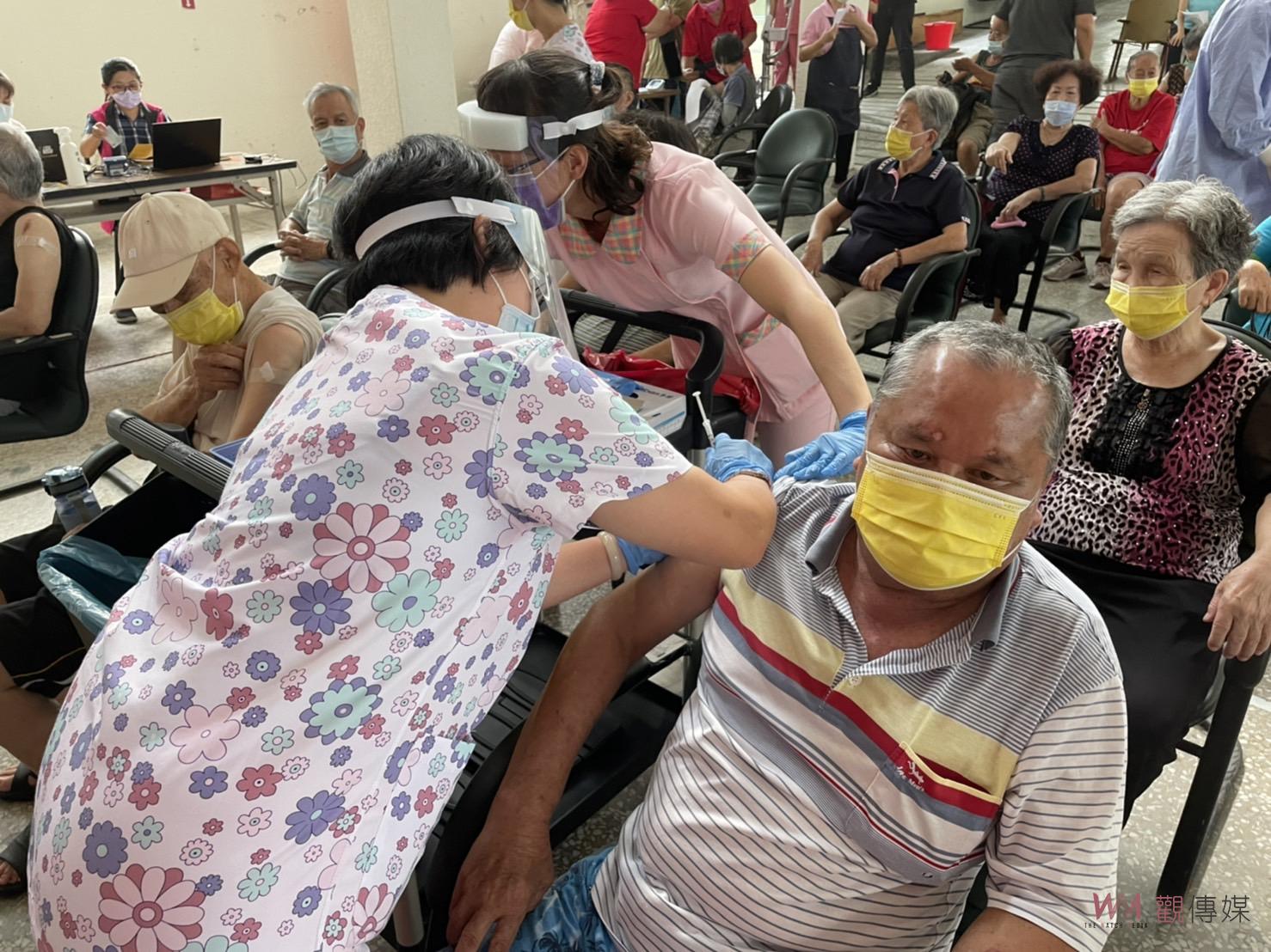 影／你打了沒？接種次世代疫苗　彰化榮家迎接疫情後新生活 - https://www.watchmedia01.com