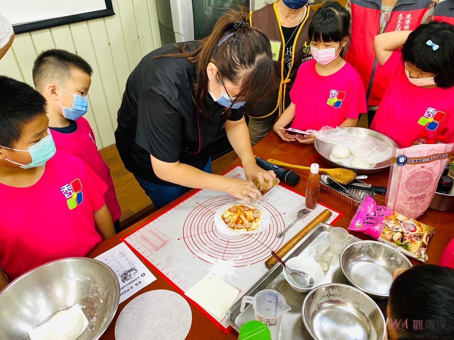 影／幸福香田‧米香福田　米食饗宴之旅　香田小朋友鹿港鎮農會手作米pizza - https://www.watchmedia01.com