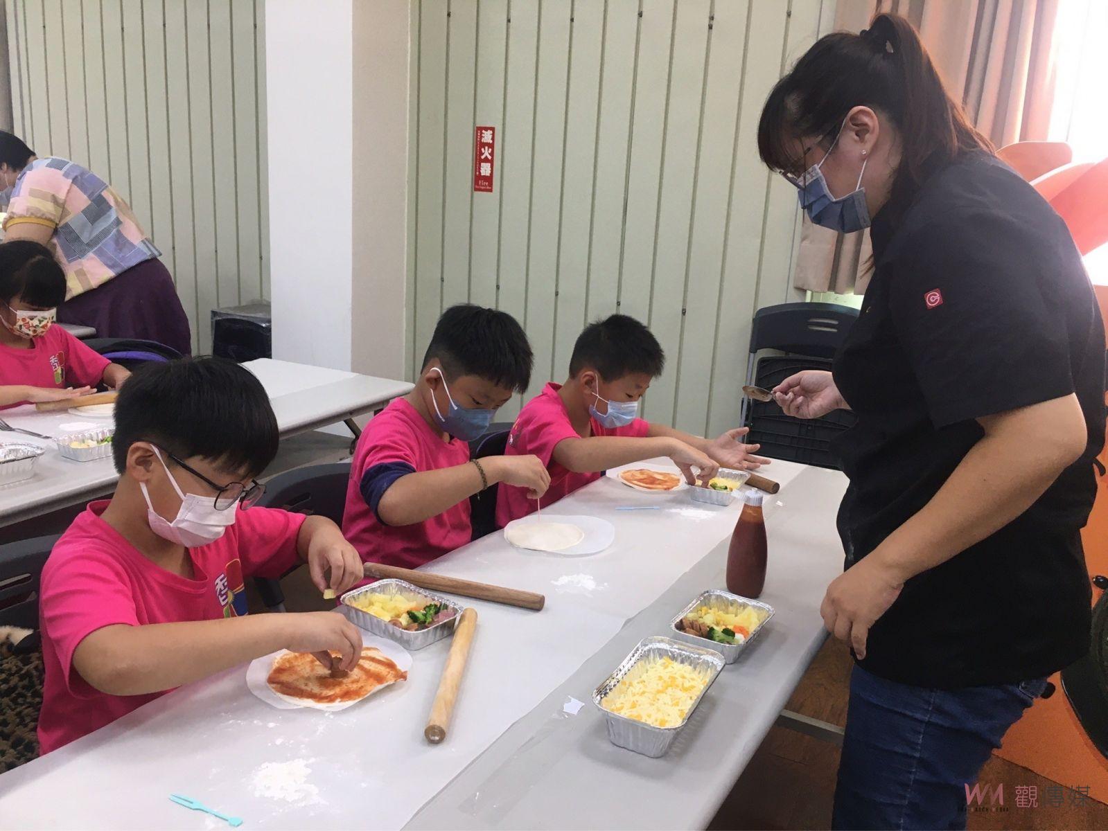 影／幸福香田‧米香福田　米食饗宴之旅　香田小朋友鹿港鎮農會手作米pizza - https://www.watchmedia01.com