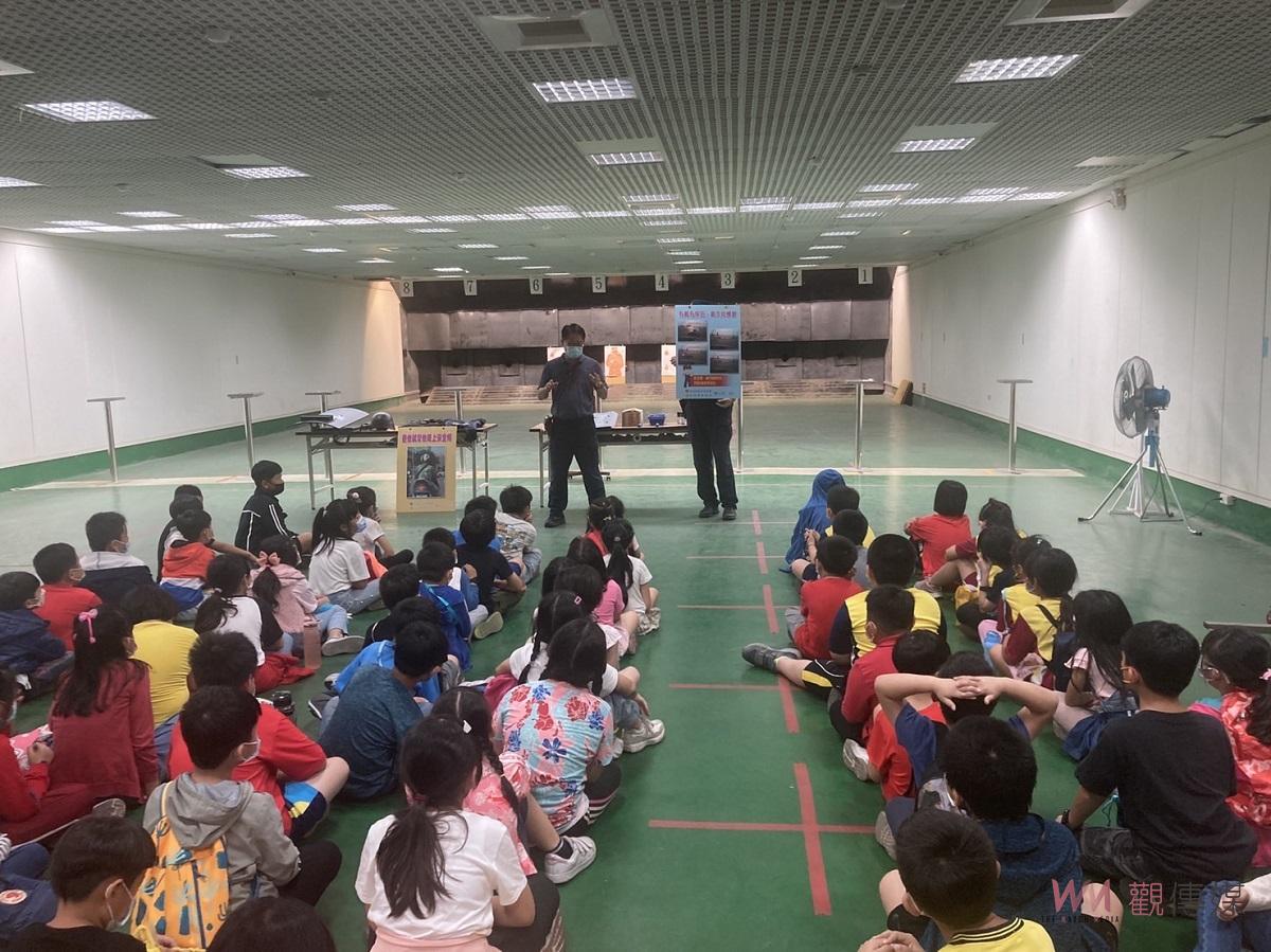小小主人翁校園走讀　體驗警察生活 - https://www.watchmedia01.com