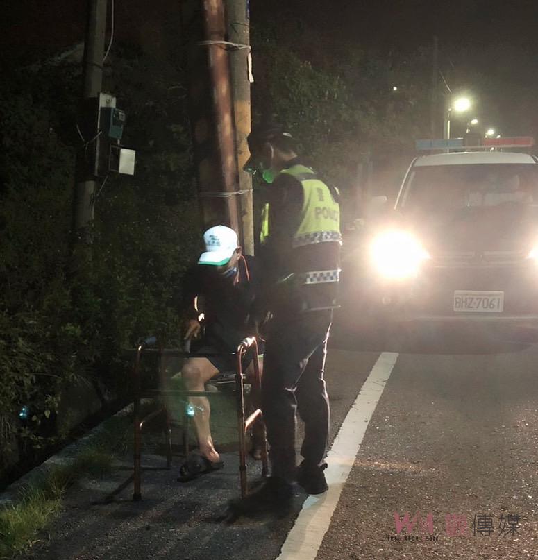 獨居老翁累癱路旁　警耐心傾聽協助返家 - https://www.watchmedia01.com