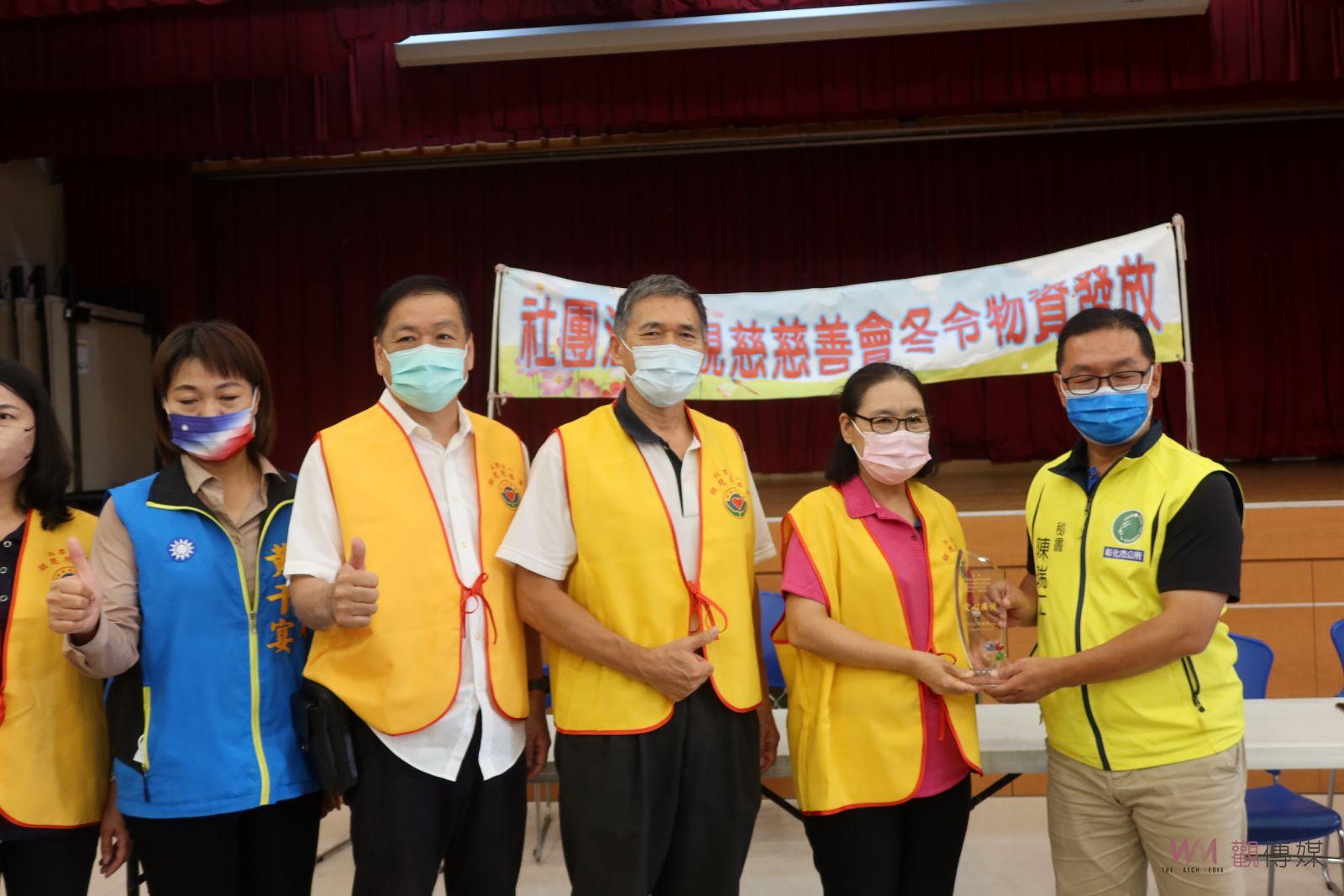 影／親慈慈善會捐贈發放特殊境遇家庭與急難救助戶民生物資 - https://www.watchmedia01.com