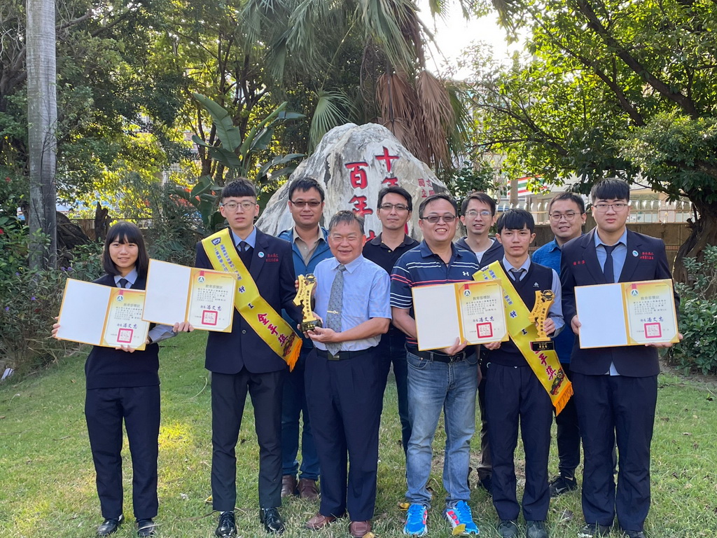 秀水高工技職教育金字招牌 劉丙燈校長技藝一條龍拼出5名金手獎 - https://www.watchmedia01.com