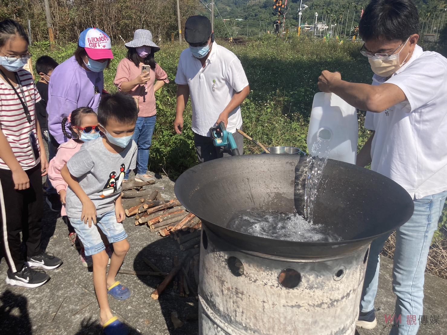 影／土瓦特群聚大地豐收感恩季　古早味柴火飯飄香連連 - https://www.watchmedia01.com
