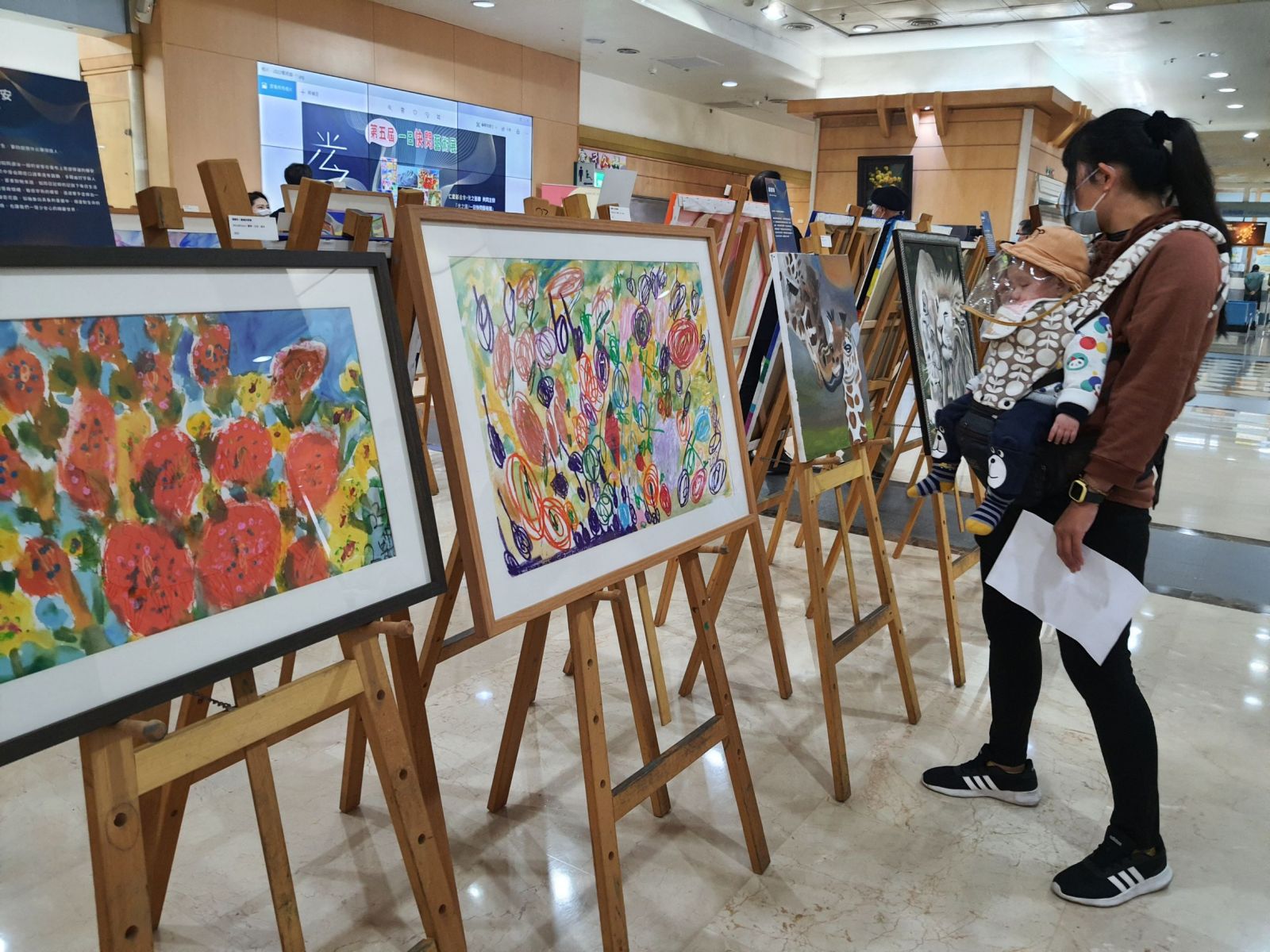 透過光傳遞愛與溫暖 光之譜：一日快閃藝術展 - https://www.watchmedia01.com
