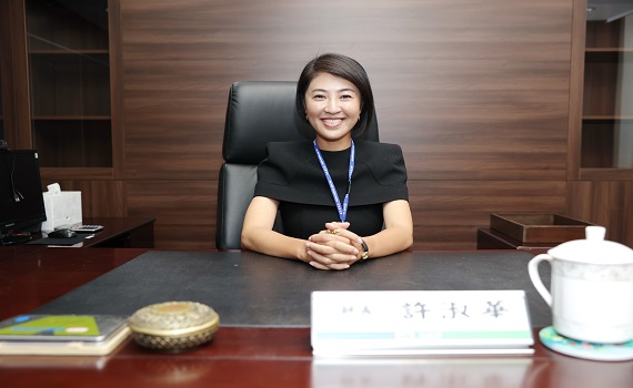 南投縣長許淑華就職典禮後 立即上工 - https://www.watchmedia01.com