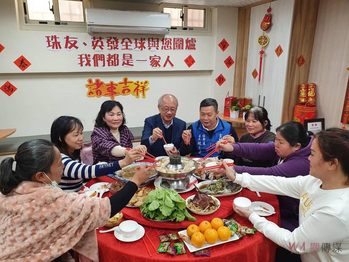 寒冬送暖　珠友、英發全球捐30萬元助家扶 - https://www.watchmedia01.com